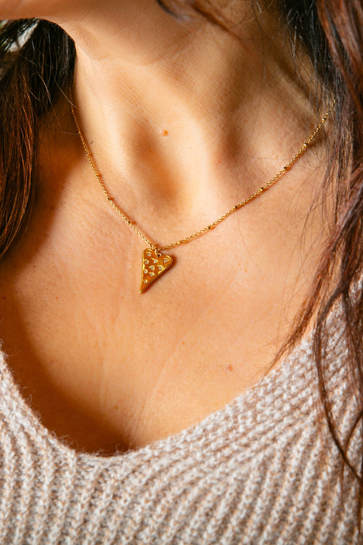 Avanna Necklace