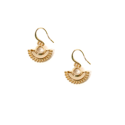 The Bay Earrings in gold with a hook fastening for an easy and comfortable wear