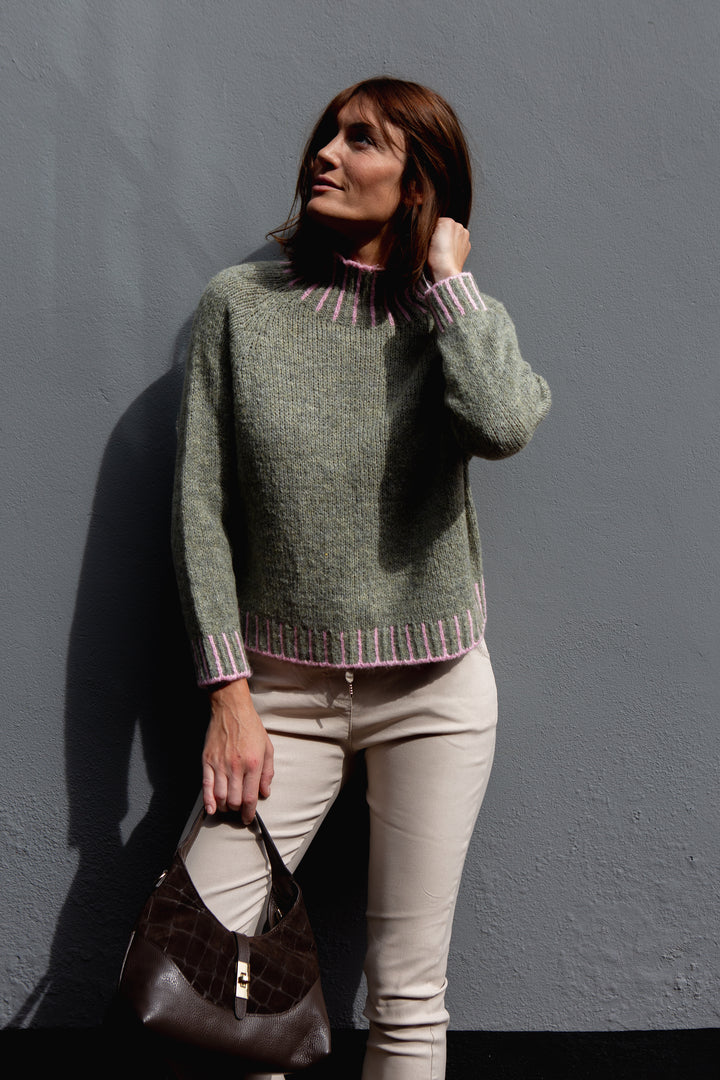 Bright Stitch Edge Jumper