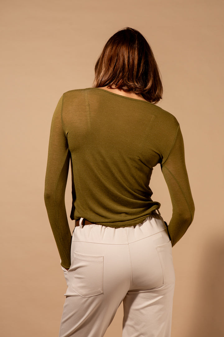 Cashmere-Mix Boat Neck Layering Top