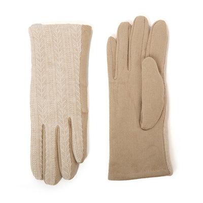 The Cassie Gloves in oatmeal cream with beautiful cable knit detailing on the front