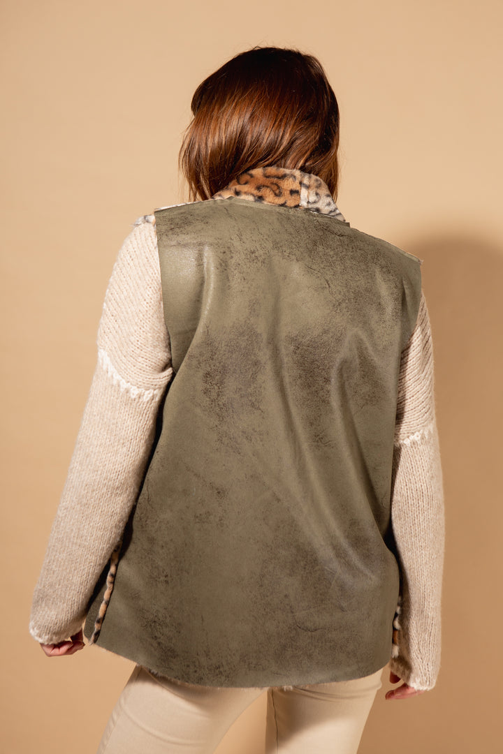 Faux Fur Leopard Print Gilet