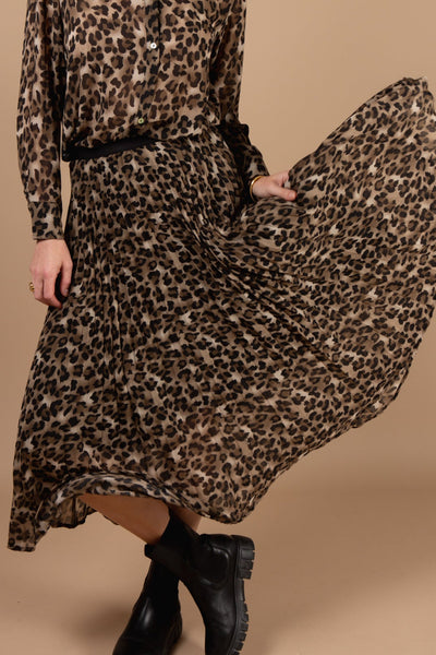 Leopard Print Pleated Skirt