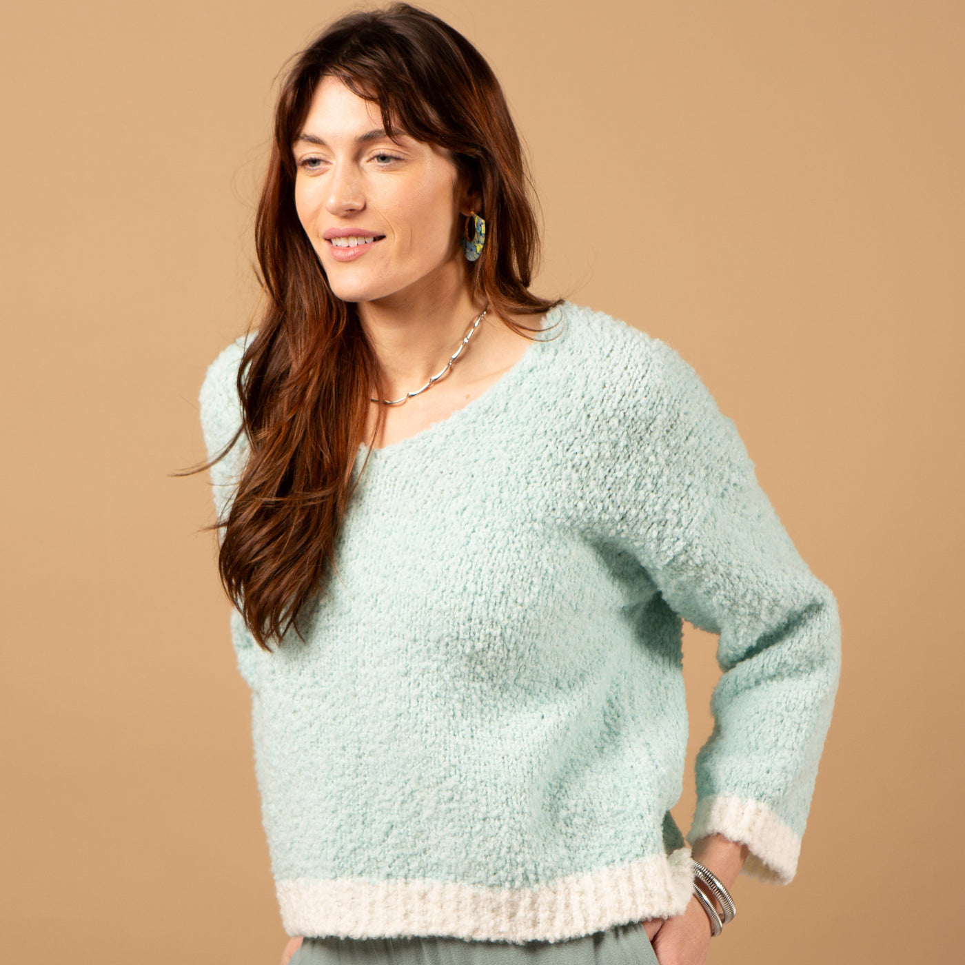 Contrast Boucle Jumper