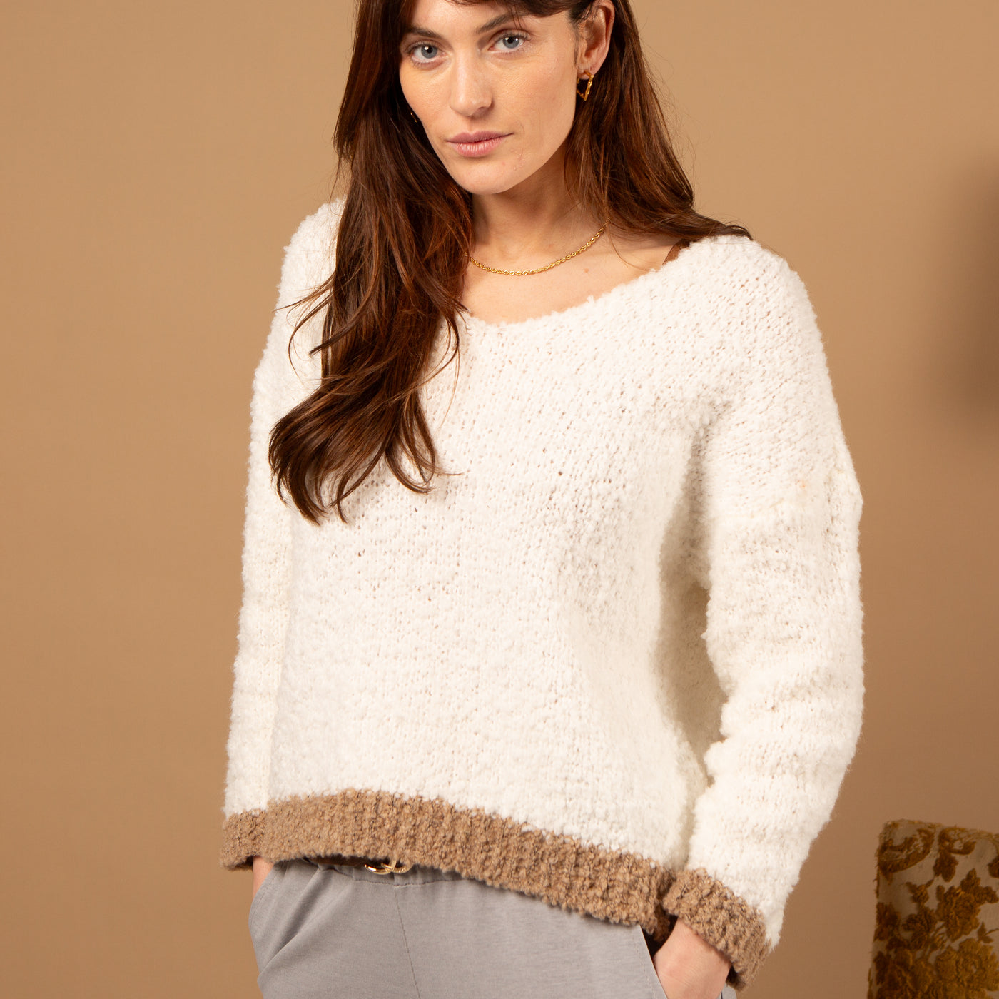 Contrast Boucle Jumper