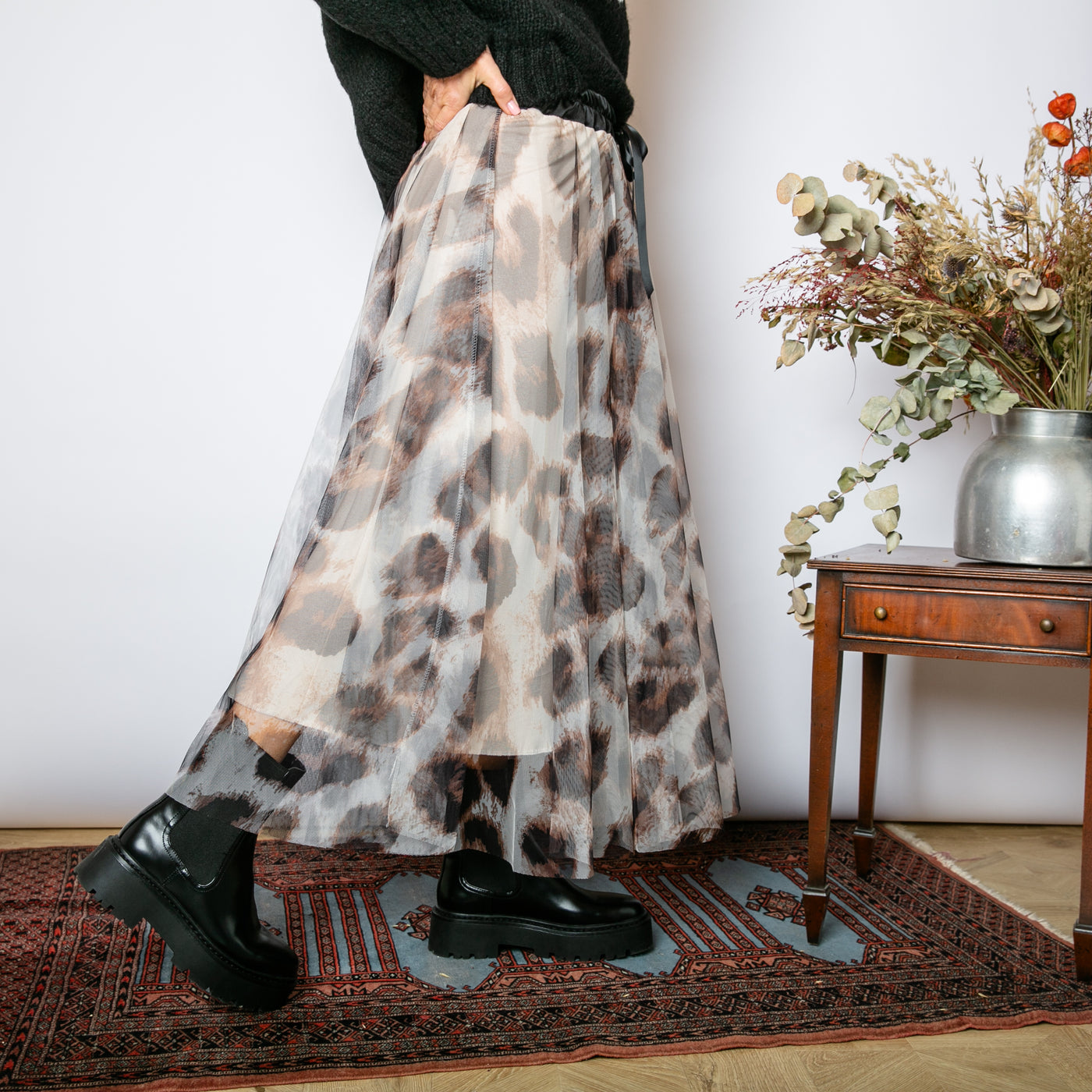 The cream brown Leopard Chiffon Layer Skirt featuring a gorgeous animal print pattern