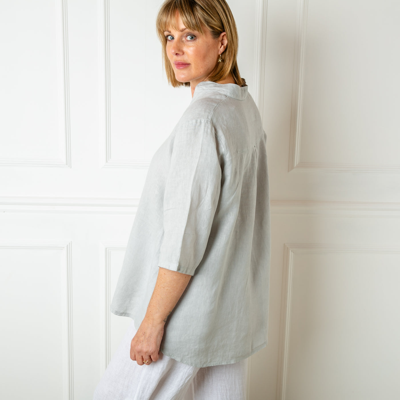 The Linen Tunic Top in dove grey which is perfect for a relaxed summer look 