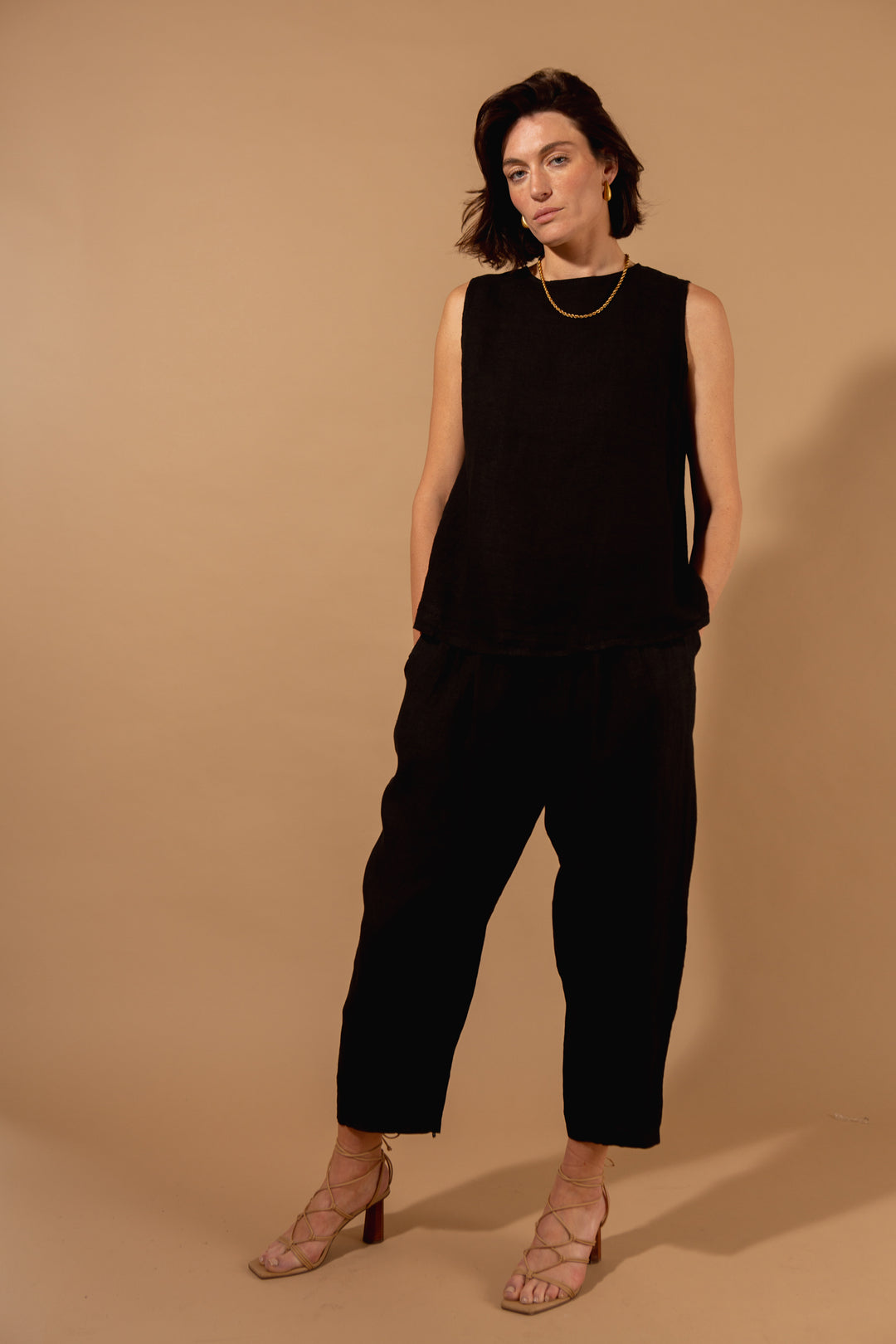 Linen Pleat Detail Trousers