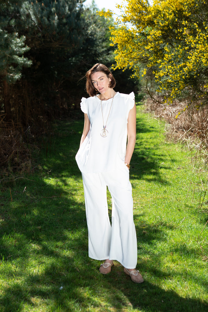 Frill Sleeve Blouse with Necklace