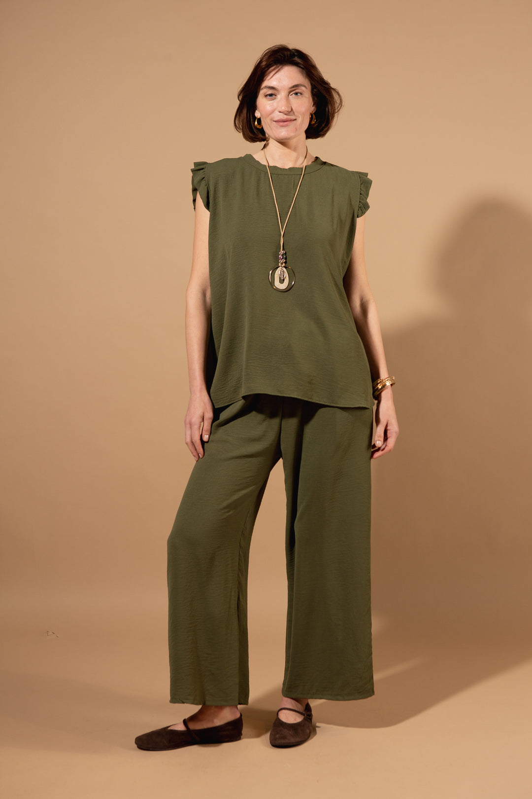Frill Sleeve Blouse with Necklace