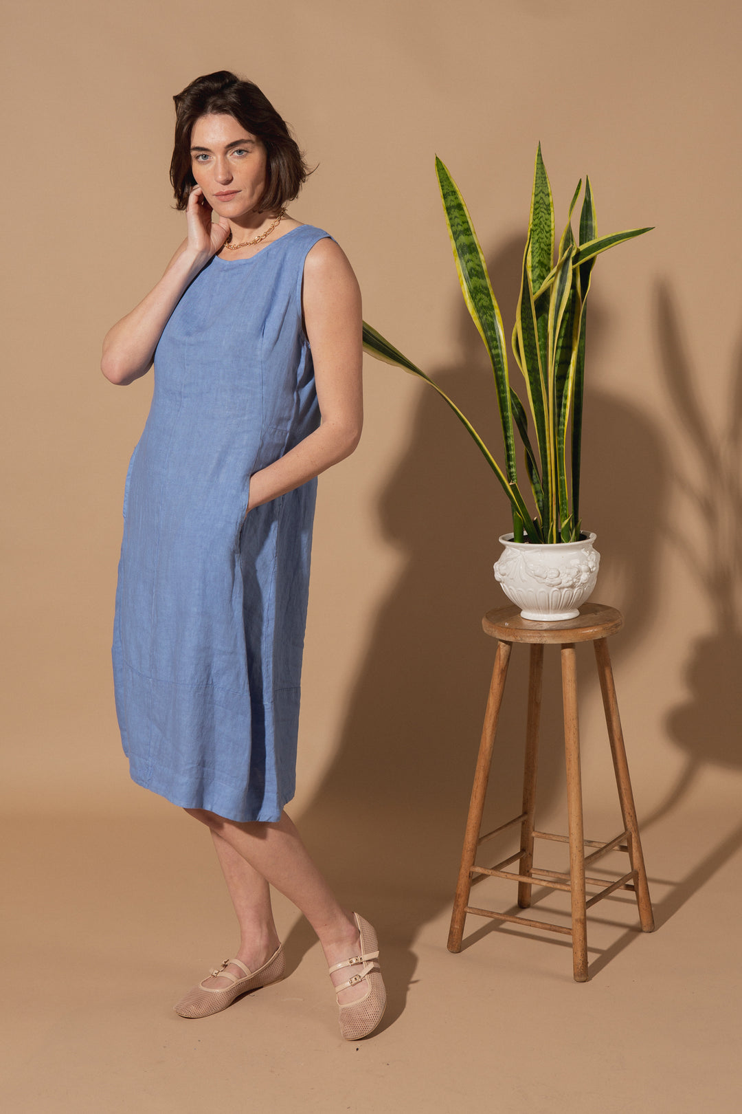 Alicia Sleeveless Linen Dress