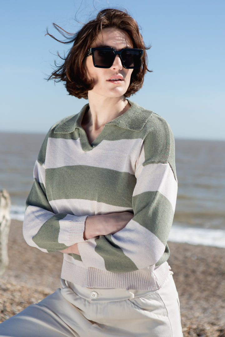 Striped Collar Knitted Jumper