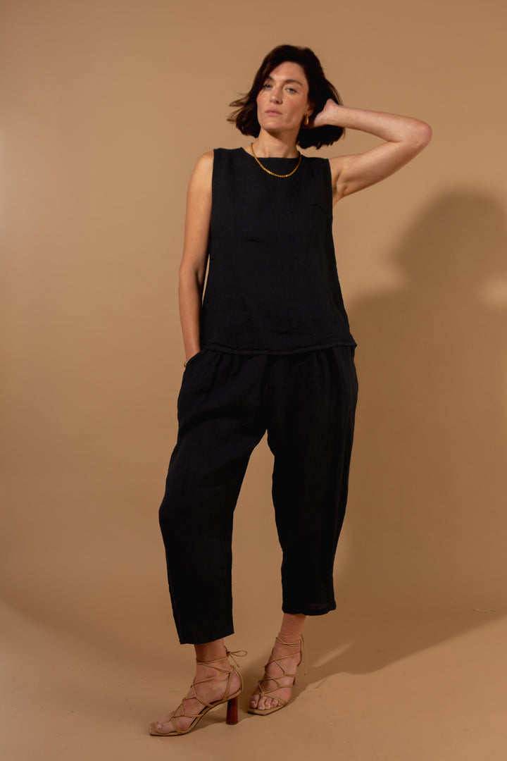 Linen Pleat Detail Trousers