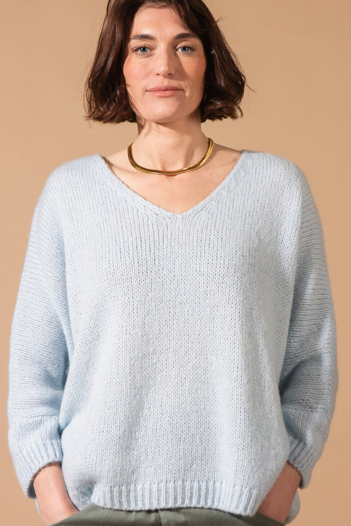 Mohair V-Neck Jumper – Tilley & Grace