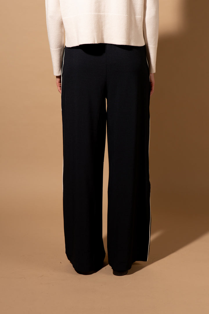Wide Leg Piped Trouser