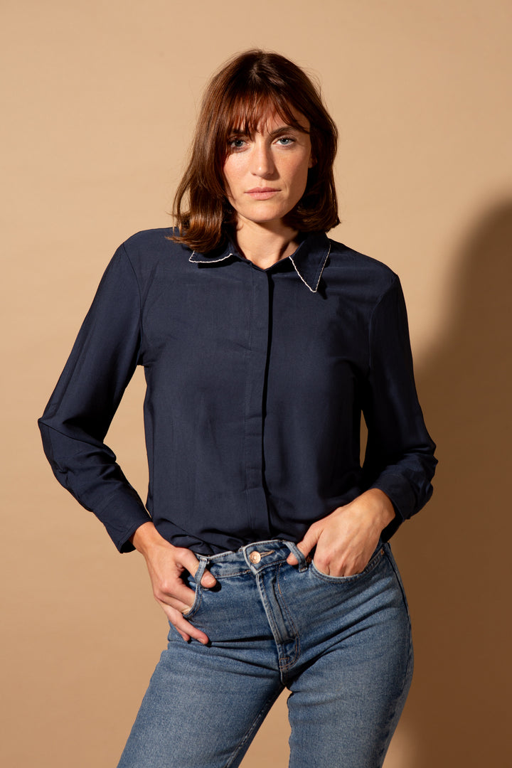 Scallop Edge Collar Shirt
