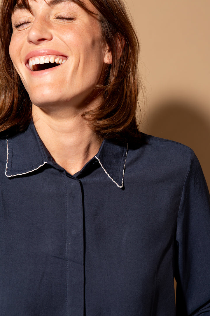 Scallop Edge Collar Shirt