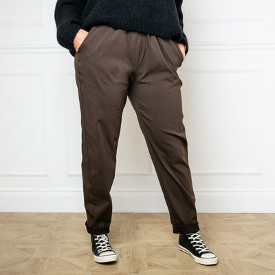 Plus size stretch trousers in chocolate brown with an elasticated waistband with a drawstring tie detail