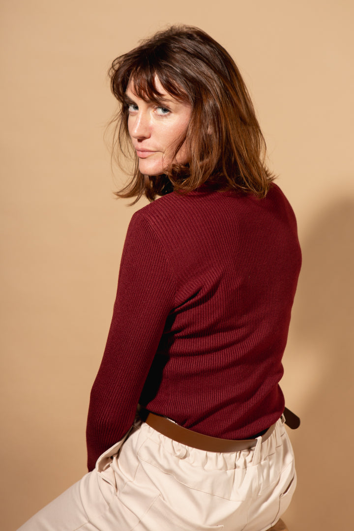 Scallop Edge Long Sleeve Top