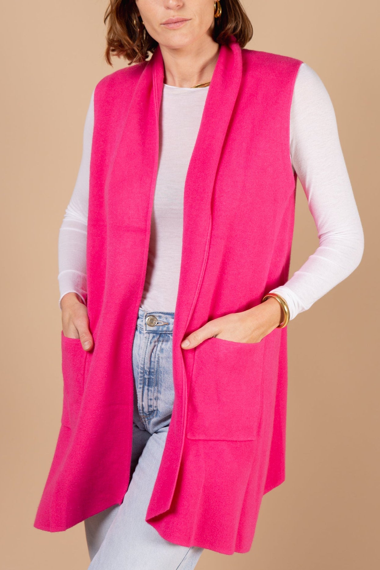 Sleeveless Knitted Jacket