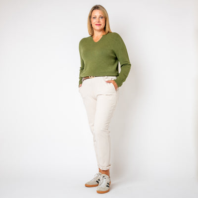 The cream Stretch Chinos with pockets on either side of the hip and on the back