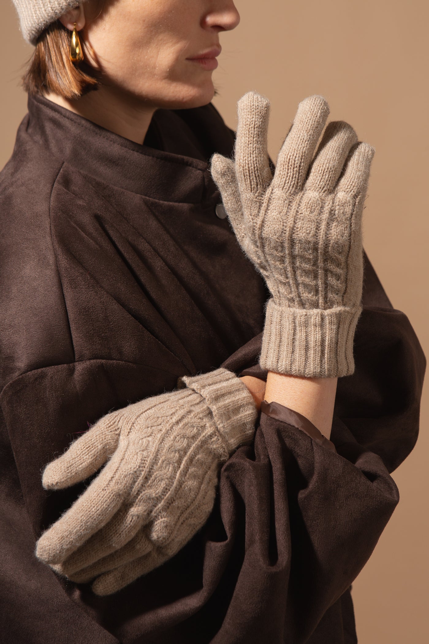 Maddie Cable Knit Gloves