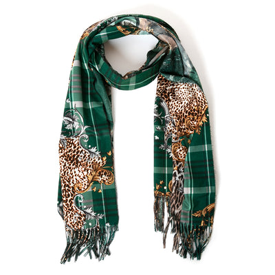 Austin Scarf in dark green made from a super soft wool and viscose blend material