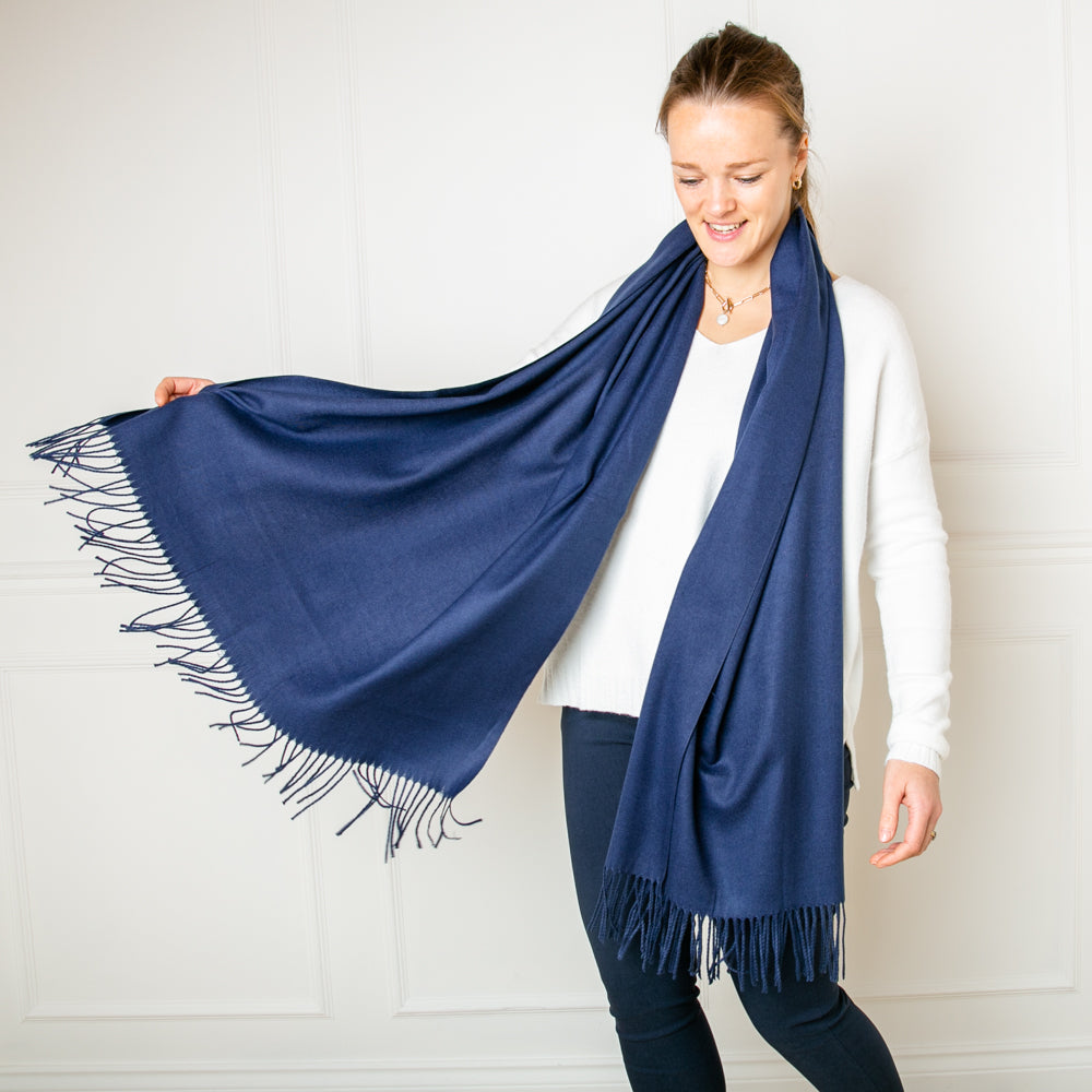 Women's Cashmere Mix Pashmina with Tassels in Grey, Super Soft Scarf 