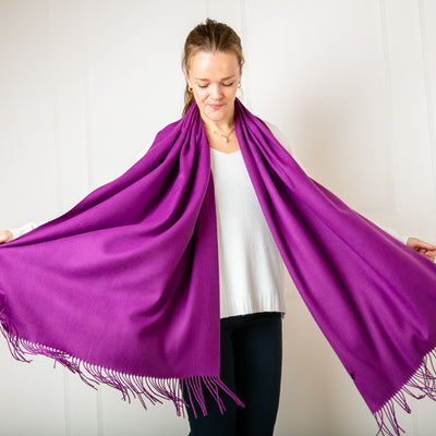 Women's Cashmere Mix Pashmina with Tassels in Purple, Super Soft Scarf Wrap