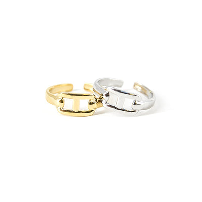 Zeta-womens-adjustable-minimalist-ring-large-interlocking-detail-silver-and-gold